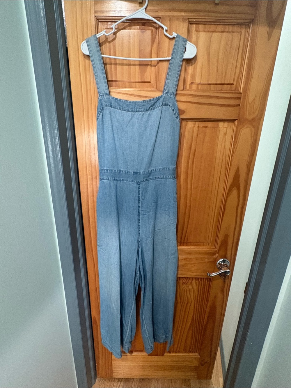 Madewell denim jumpsuit with tie and open back detail size 10